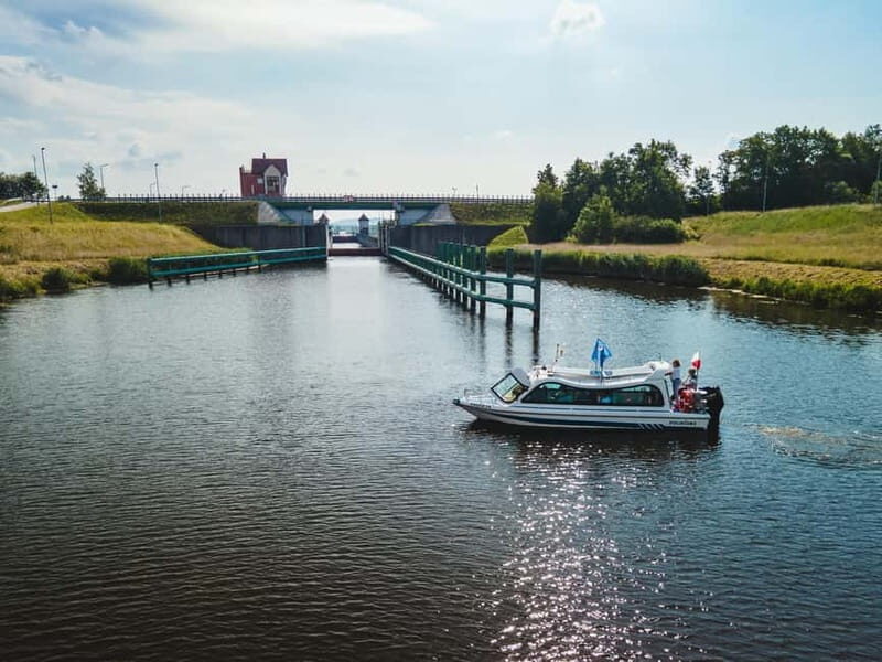 From Krakow : Scenic Boat Cruise to Owicim - Journey Through Poland’s Waterways: A Detailed Look at the Krakow to Owicim Cruise