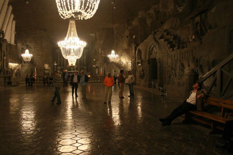 from-krakow-wieliczka-salt-mine-guided-tour-hotel-pick-up-2