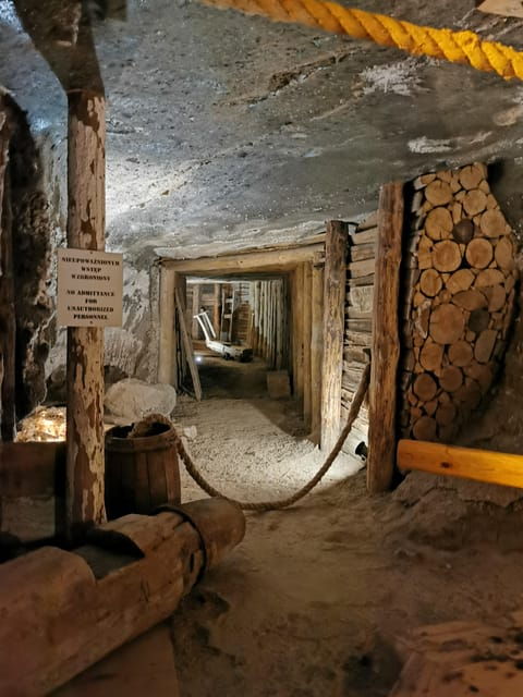 from-krakow-wieliczka-salt-mine-guided-tour-hotel-pick-up-3