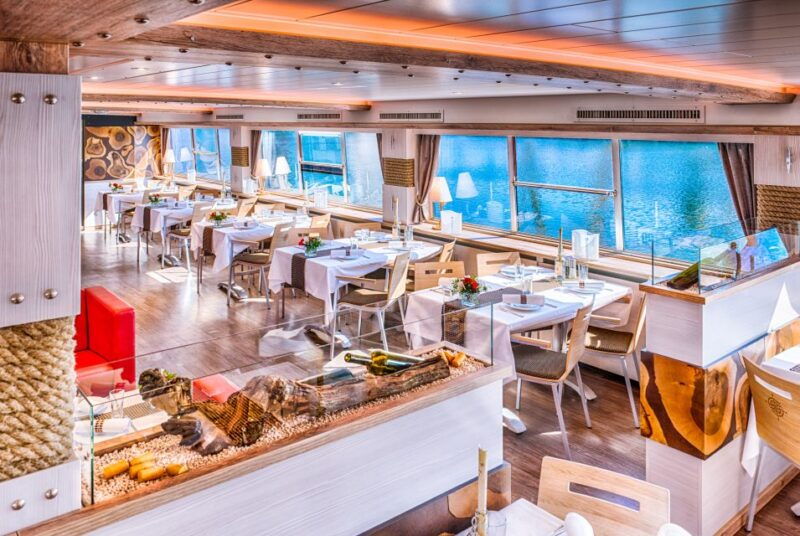 from-krems-wachau-valley-river-cruise-on-the-danube