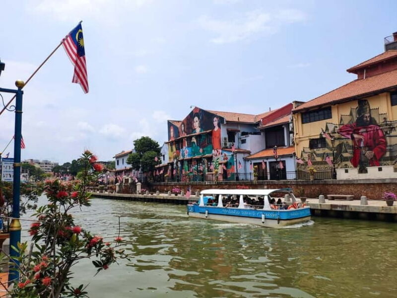 From Kuala Lumpur: Historical Private Malacca Day Tour - Key Points