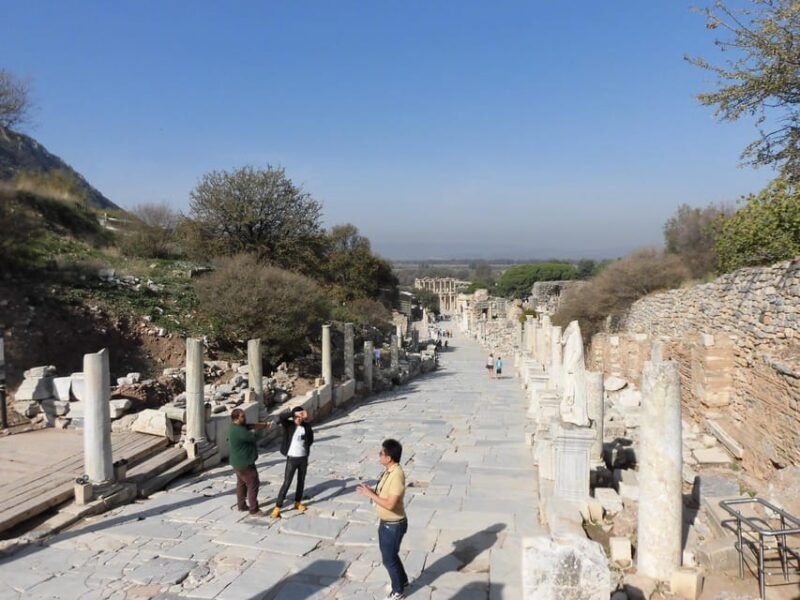 from-kusadasi-private-tour-for-ephesus-virgin-mary-house