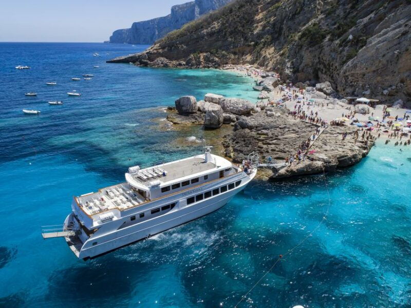 from-la-caletta-or-orosei-gulf-of-orosei-cruise