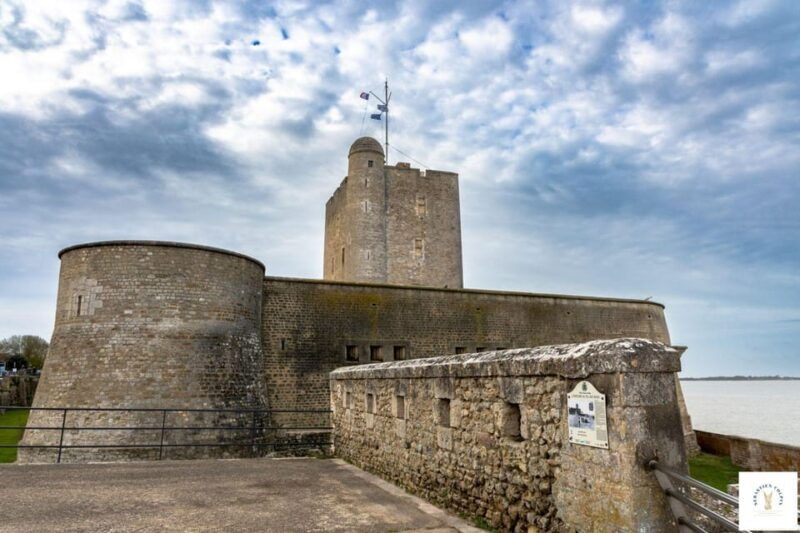 from-la-rochelle-day-trip-to-fouras-royan-and-oleron-island