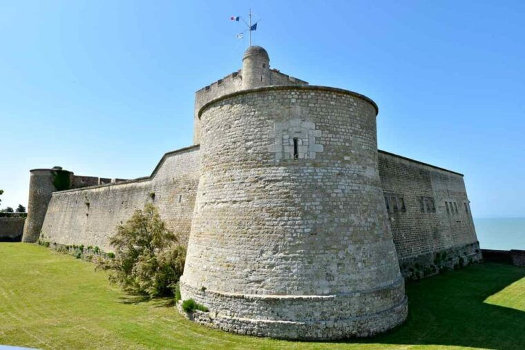 from-la-rochelle-day-trip-to-fouras-royan-and-oleron-island