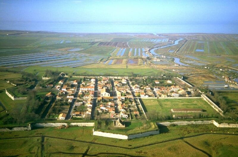 from-la-rochelle-rochefort-brouage-and-fouras-day-trip