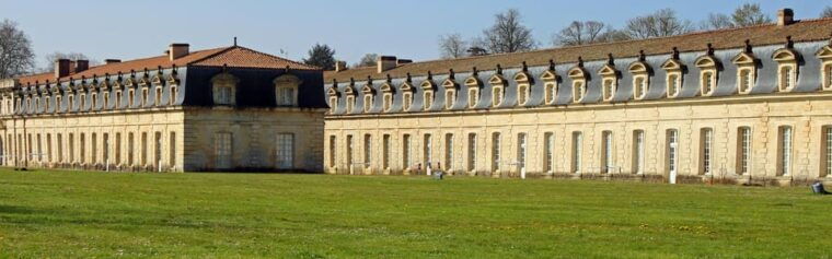 from-la-rochelle-rochefort-brouage-and-fouras-day-trip