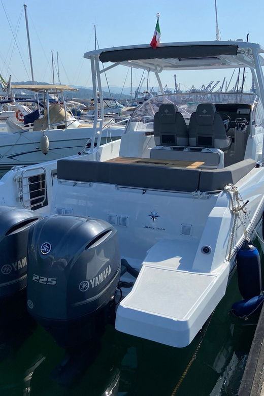 from-la-spezia-5-terre-private-boat-tour-lunch-and-drinks