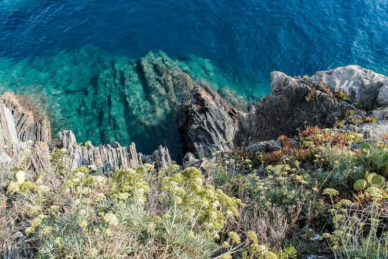 From La Spezia: Cinque Terre Boat Trip with free time ashore - Exploring the Cinque Terre by Boat: A Detailed Review