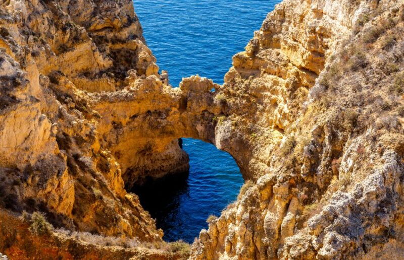 from-lagos-cruise-to-the-caves-of-ponta-da-piedade