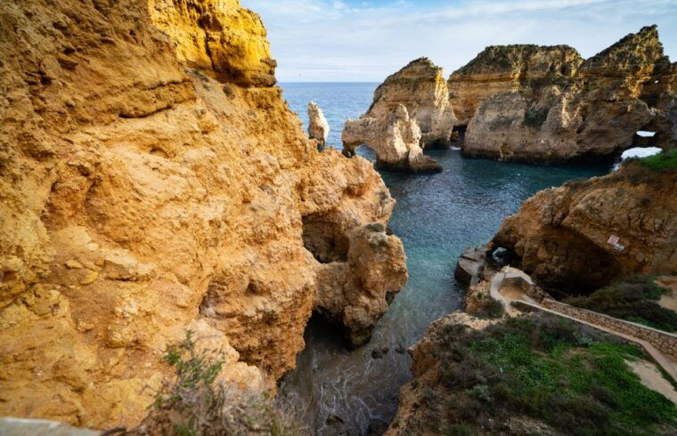 from-lagos-cruise-to-the-caves-of-ponta-da-piedade