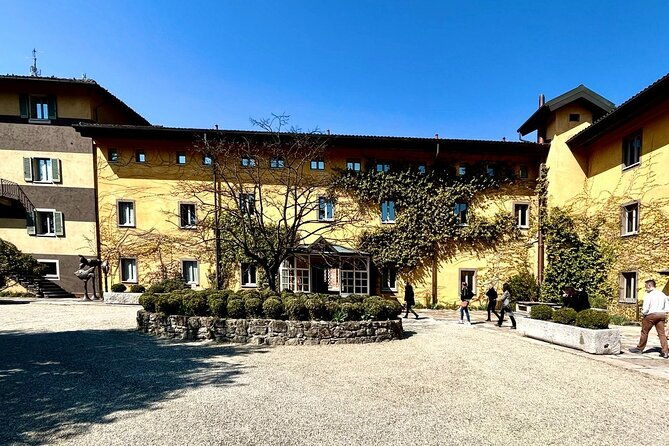from-lake-como-or-milan-serravalle-vip-shopping-and-wine-tasting