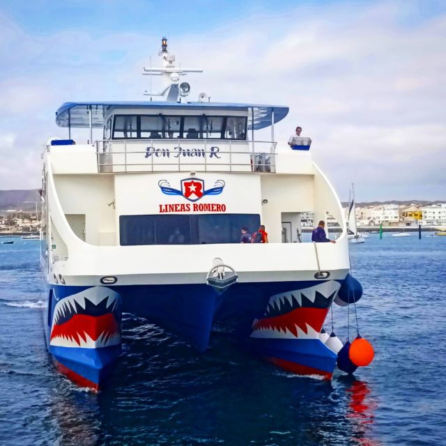 from-lanzarote-lobos-island-and-fuerteventura-day-cruise
