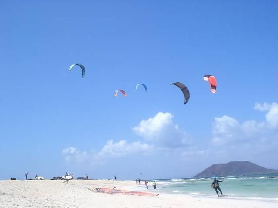 from-lanzarote-round-trip-ferry-transfer-to-fuerteventura