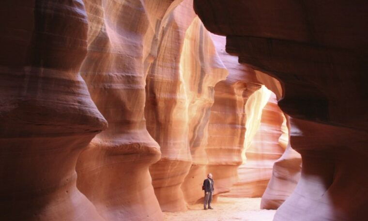 from-las-vegas-3-day-zion-grand-canyon-monument-valley-tour