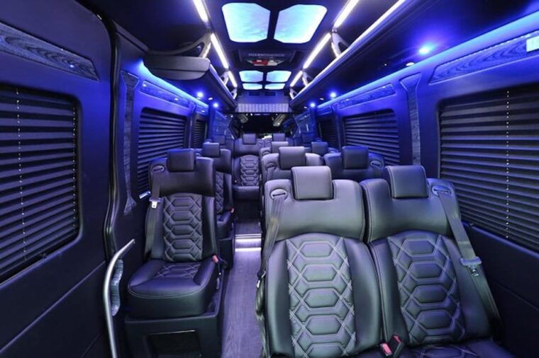 from-las-vegas-antelope-canyon-and-horseshoe-bend-day-trip-2