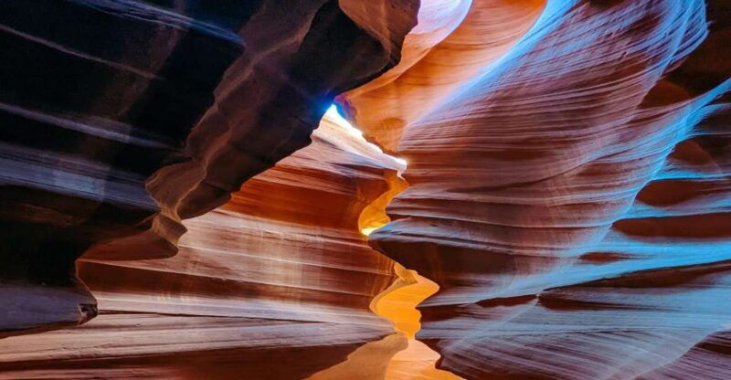 from-las-vegas-antelope-canyon-x-and-horseshoe-band-day-tour