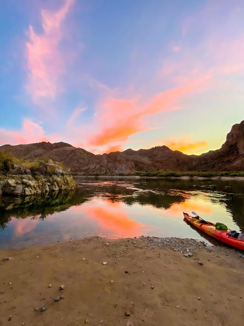 from-las-vegas-black-canyon-twilight-kayak-tour