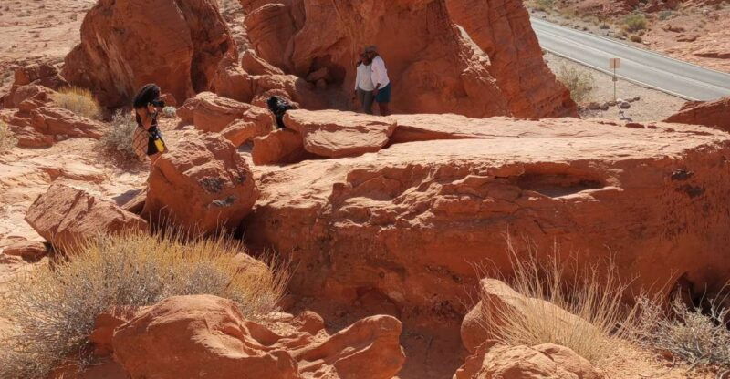 from-las-vegas-valley-of-fire-small-group-tour