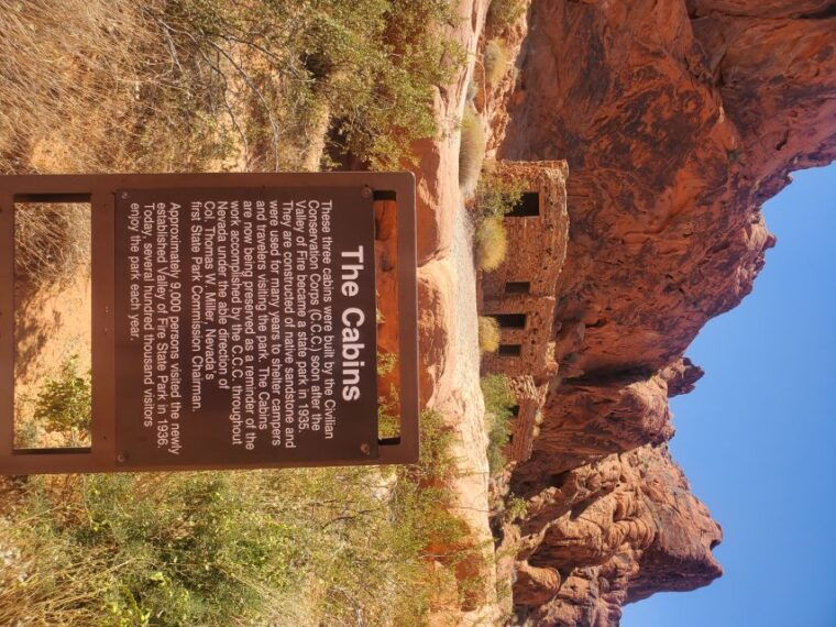 from-las-vegas-valley-of-fire-small-group-tour