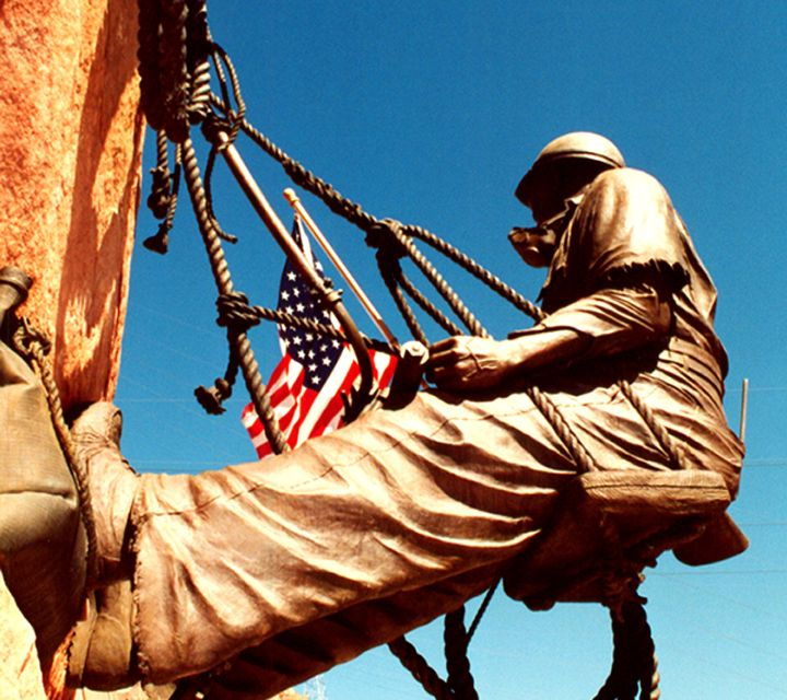 from-las-vegas-vip-small-group-hoover-dam-excursion