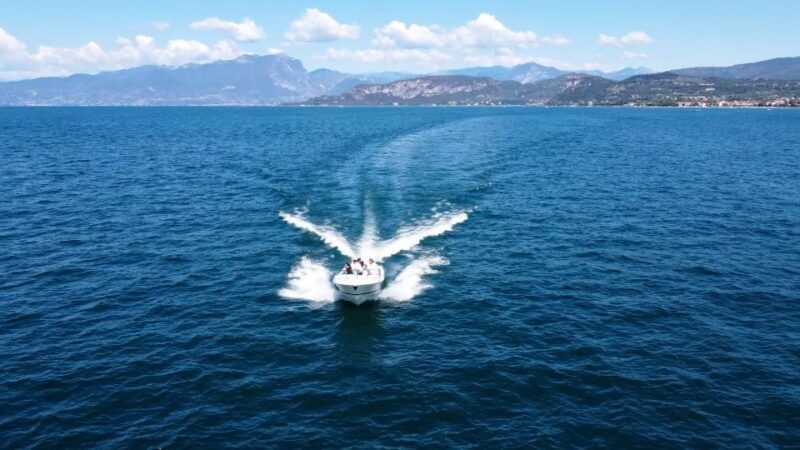from-lazise-lake-garda-private-cruise-with-wine-tasting