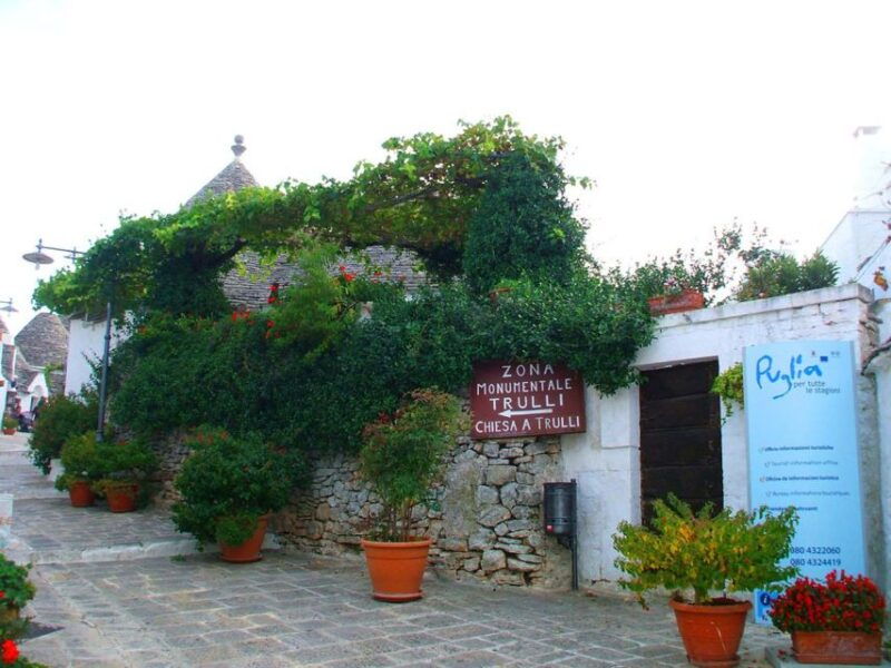 from-lecce-alberobello-trulli-private-day-tour