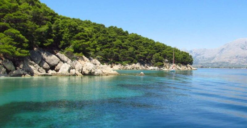 from-lefkada-half-day-kayak-tour-to-meganisi-island