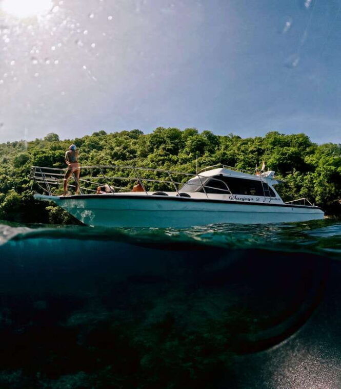 from-lembongan-full-day-private-boat-snorkeling-nusa-penida