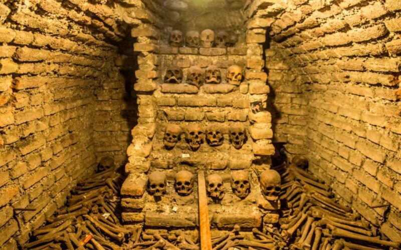 from-lima-city-tour-with-catacombs-pachacamac-inka-ruins