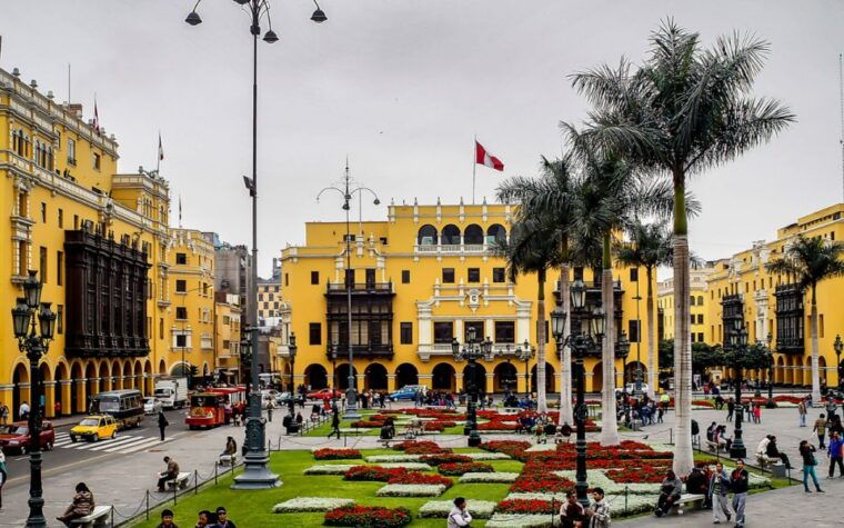 from-lima-city-tour-with-catacombs-pachacamac-inka-ruins