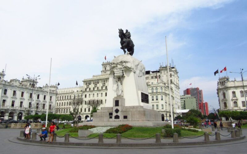 from-lima-colonial-city-tour-catacombs-museum-guided-tour