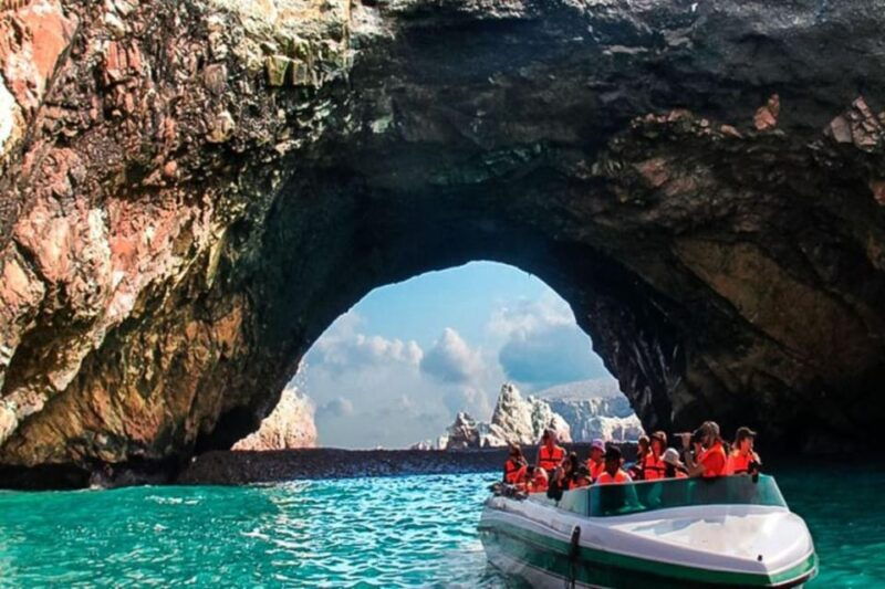 from-lima-full-day-private-all-inclusive-paracas-ica