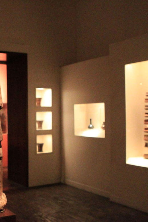 from-lima-larco-herrera-museum-and-huaca-pucllana-tour