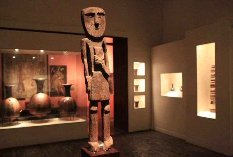 from-lima-larco-herrera-museum-and-huaca-pucllana-tour