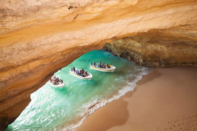 from-lisbon-algarve-benagil-sea-cave-lagos-full-day-tour-2