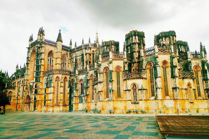 from-lisbon-batalha-alcobaca-obidos-fatima-nazare-3