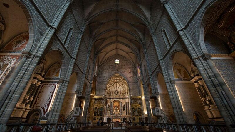 from-lisbon-evora-tour-with-wine-tasting-included