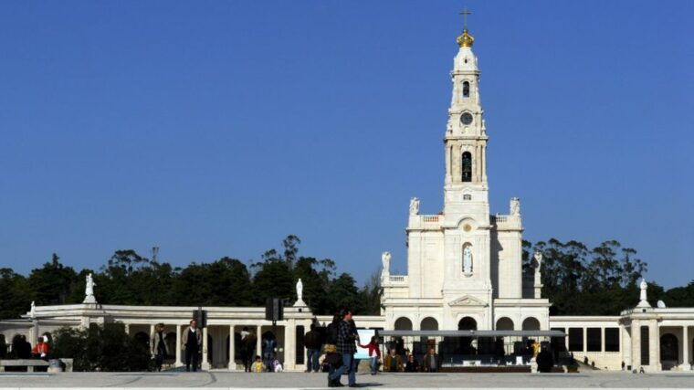 from-lisbon-fatima-batalha-nazare-obidos-full-day-tour