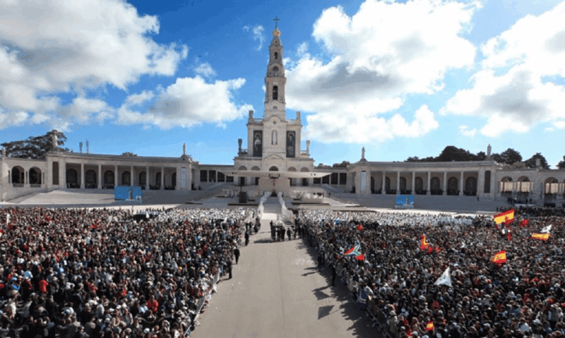 from-lisbon-fatima-nazare-and-obidos-day-trip