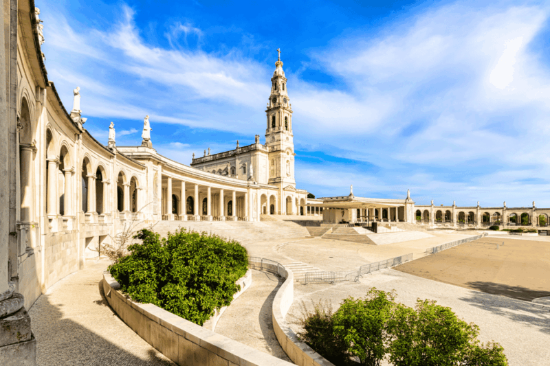 from-lisbon-fatima-obidos-nazare-small-group-day-tour