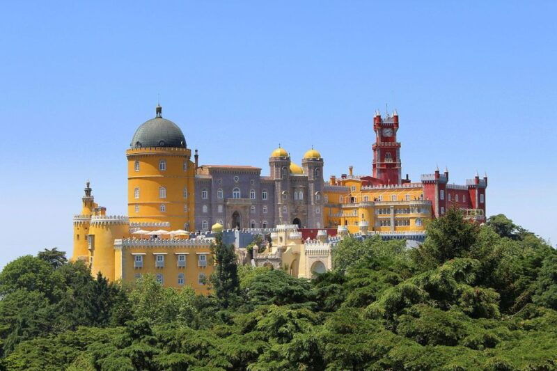 from-lisbon-full-day-tour-to-sintra-and-cascais-by-car