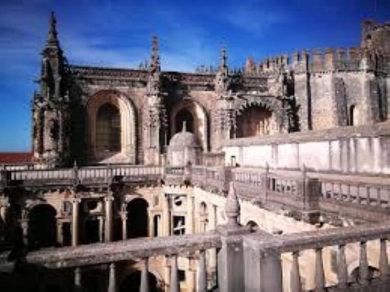 from-lisbon-medieval-tour-batalha-tomar-alcobaca-obidos