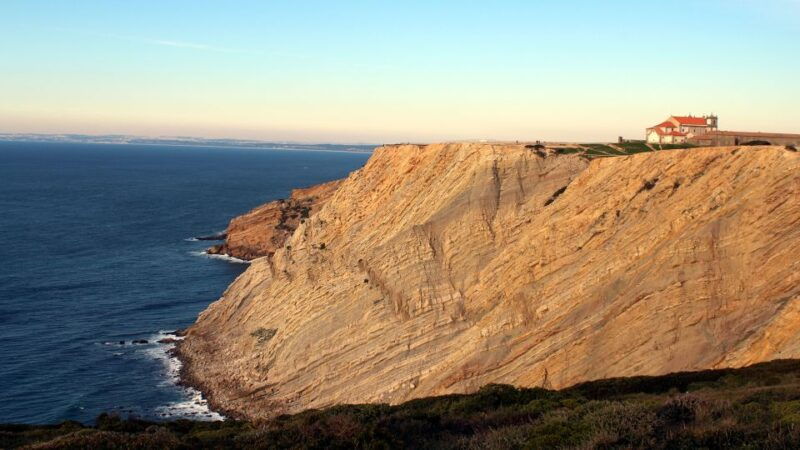 from-lisbon-or-sesimbra-4x4-tour-to-cape-espichel