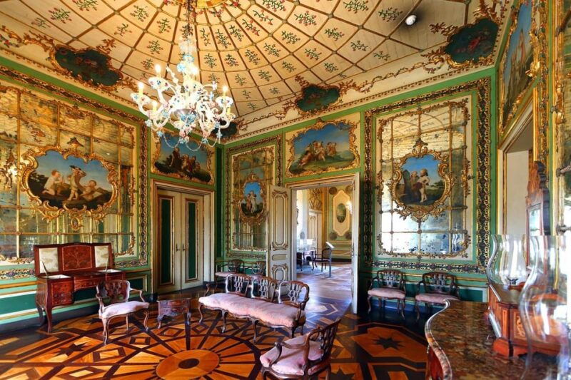 from-lisbon-palacio-nacional-de-queluz-private-tour