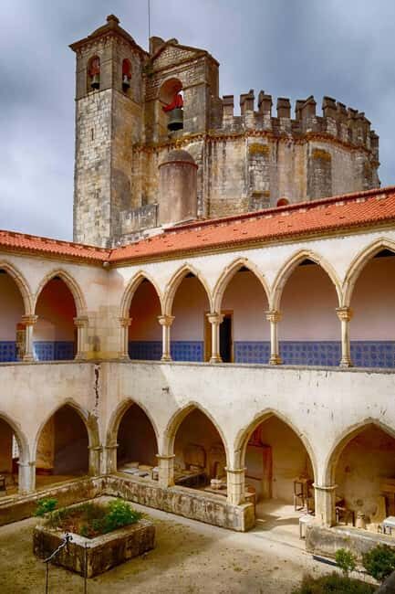 From Lisbon: Private Knights Templar Castle & Tomar Day Trip - Exploring Portugals Knights Templar Heritage