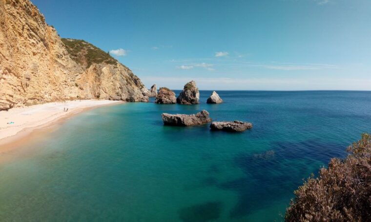 from-lisbon-sesimbra-wild-beach-tour