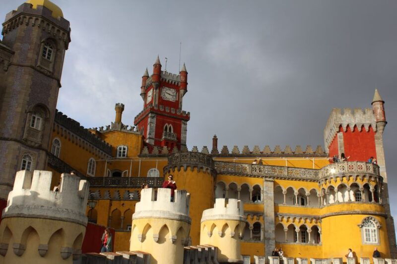from-lisbon-sintra-cabo-da-roca-cascais-estoril-tour