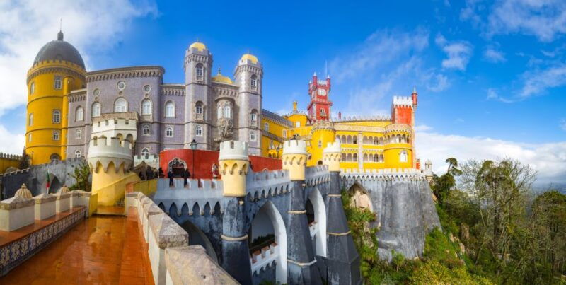 from-lisbon-sintra-highlights-and-pena-palace-full-day-tour