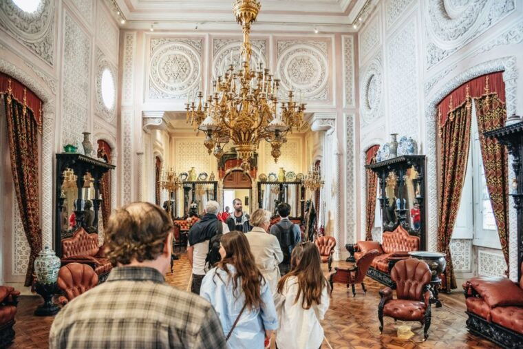 from-lisbon-sintra-highlights-and-pena-palace-full-day-tour
